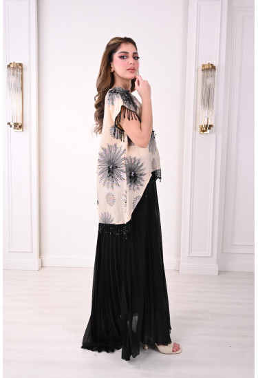 فستان نسائي بتصميم حديث مع تطريز راقي