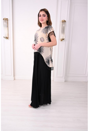 فستان نسائي بتصميم حديث مع تطريز راقي