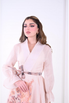 فستان نسائي ناعم بتصميم غير متماثل ونقشات أنيقة