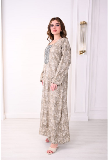 جلابيه طويله بنقوش رائعه جلابيه طويله بنقوش رائعه