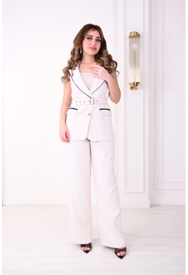 طقم نسائي عصري بدون أكمام