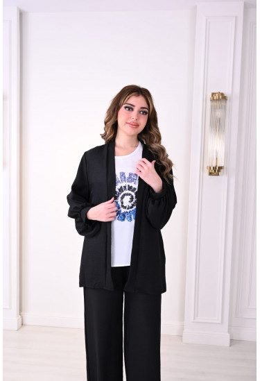 طقم نسائي عصري مع تيشيرت مطبوع طقم نسائي عصري مع تيشيرت مطبوع