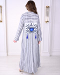 جلابية مخططة بتصميم عصري مع زخرفة