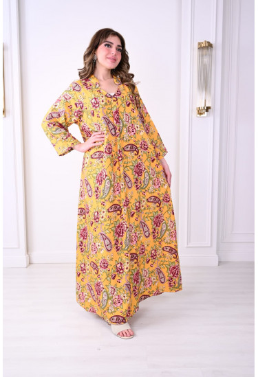 جلابية صيفية مزهرة بنقوش زهرية أنيقة