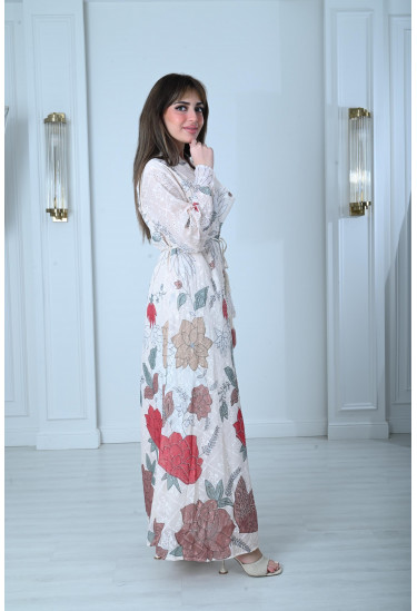 فستان نسائي بطباعات ورود رقيقة