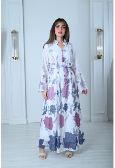 فستان نسائي بطباعات ورود رقيقة