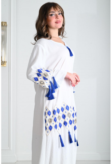 جلابية نسائية مطرزة بأكمام طويلة