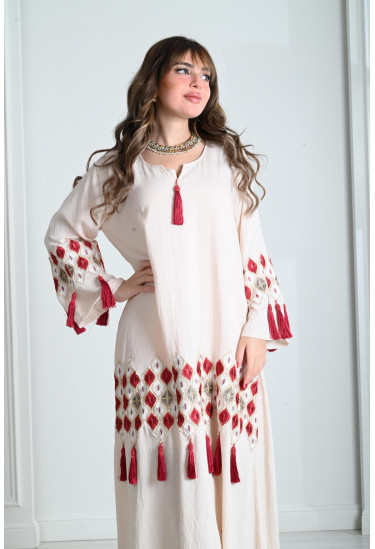 جلابية نسائية مطرزة بأكمام طويلة