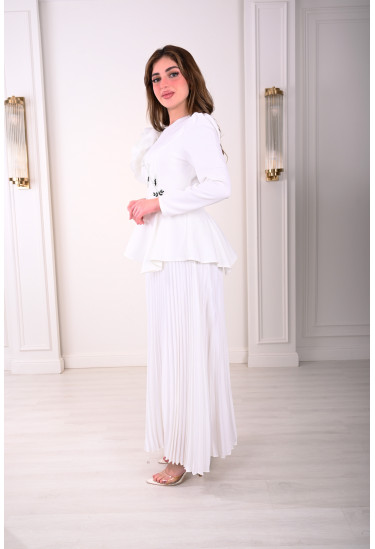 فستان بليسيه أنيق مع وردة بارزة للمناسبات فستان بليسيه أنيق مع وردة بارزة للمناسبات