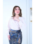 طقم مميز تنورة ميتاليك مع بلوزة كروس بأكمام واسعة طقم مميز تنورة ميتاليك مع بلوزة كروس بأكمام واسعة