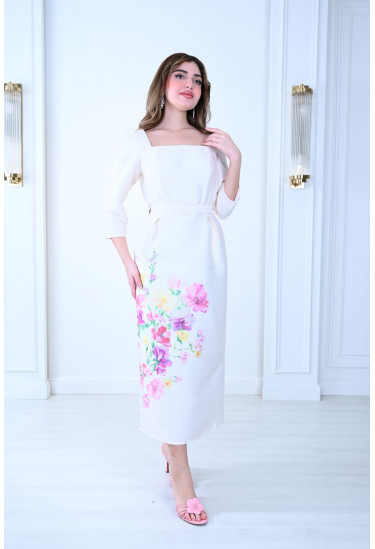 فستان أنيق بطبعات زهرية وحزام خصر فستان أنيق بطبعات زهرية وحزام خصر