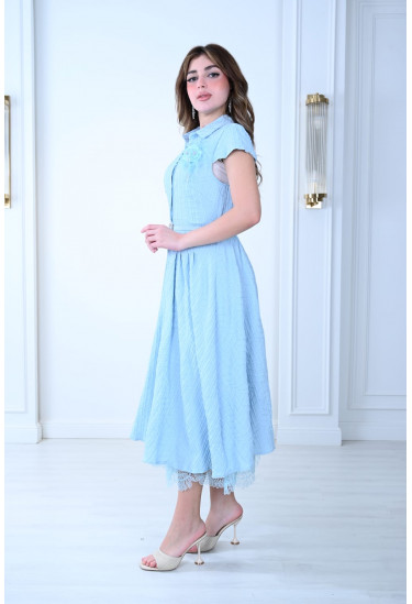 فستان ميدي بأكمام قصيرة وتصميم كلاسيكي