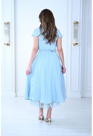 فستان ميدي بأكمام قصيرة وتصميم كلاسيكي