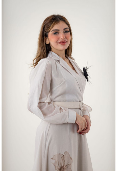 فستان ميدي كلاسيكي بأكمام طويلة وياقة بلايزر
