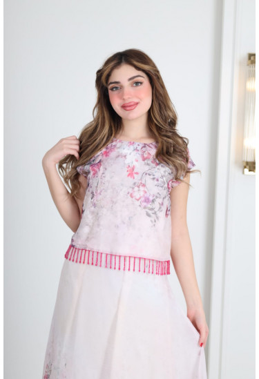 فستان طويل بطبعات زهرية تفاصيل شراشيب فستان طويل بطبعات زهرية تفاصيل شراشيب