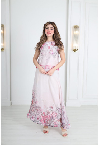 فستان طويل بطبعات زهرية تفاصيل شراشيب فستان طويل بطبعات زهرية تفاصيل شراشيب