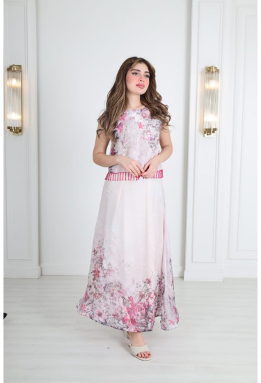 فستان طويل بطبعات زهرية تفاصيل شراشيب فستان طويل بطبعات زهرية تفاصيل شراشيب