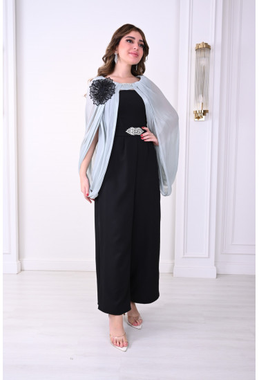 جمبسوت أنيق بكاب فضفاض وتفاصيل زهرية جمبسوت أنيق بكاب فضفاض وتفاصيل زهرية