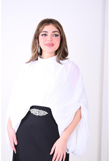 فستان نسائي بأكمام واسعه مفتوحه