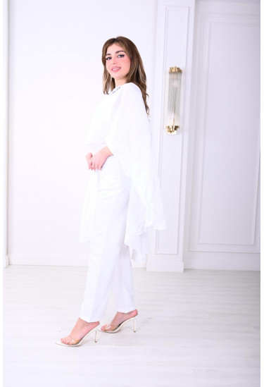 طقم أنيق بكيب مطرز راقي