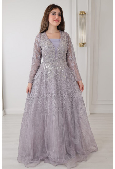 فستان سهرة طويل بأكمام طويلة وتطريز فخم ناعم