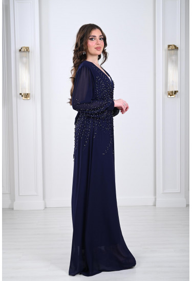 فساتين نسائية خليجية مطرزة