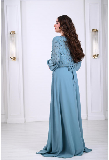 فستان نسائي للمناسبات مطرز