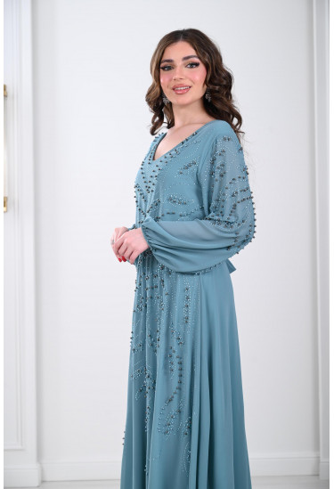 فستان نسائي للمناسبات مطرز