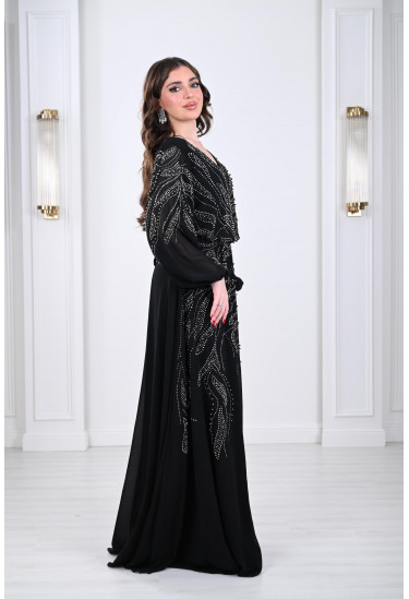 فستان نسائي للمناسبات مطرز