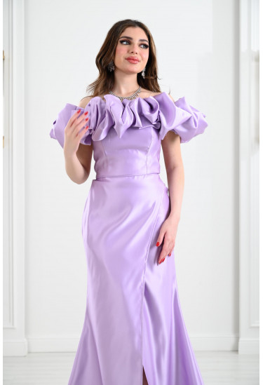 فساتين سهرة نسائية بقصة مذهلة