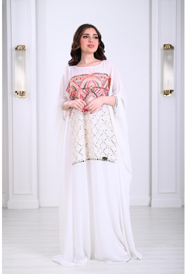 جلابية نسائية فضفاضة مطرزة