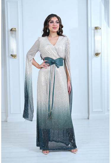 فستان سهرة بأكمام طويلة