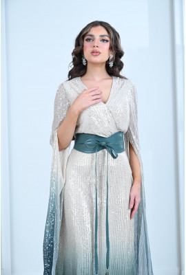 فستان سهرة بأكمام طويلة