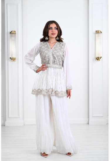 طقم نسائي ناعم ( بلوزة - بنطال )