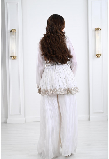 طقم نسائي ناعم ( بلوزة - بنطال )