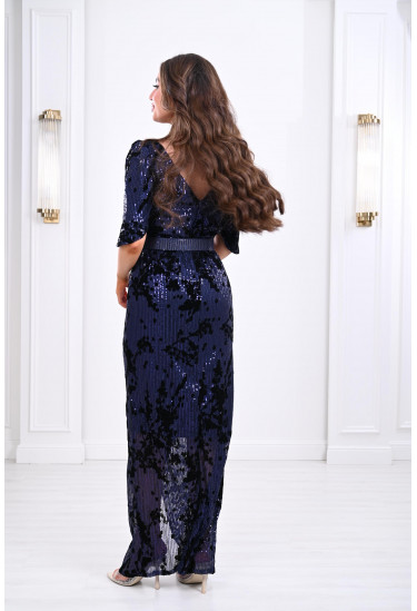 فستان سهرة مزين بالترتر