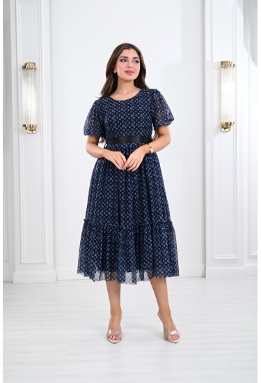 فستان ميدي مزين بنقوشات عصرية