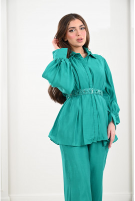 طقم نسائي أنيق مطرز طقم نسائي أنيق مطرز