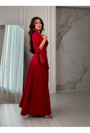 فستان سهرة طويل بأربطة جانبية 