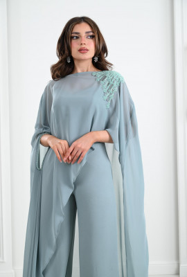 طقم نسائي للمناسبات