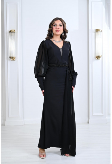 فستان نسائي للسهرات مطرز