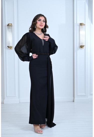 فستان نسائي للسهرات مطرز