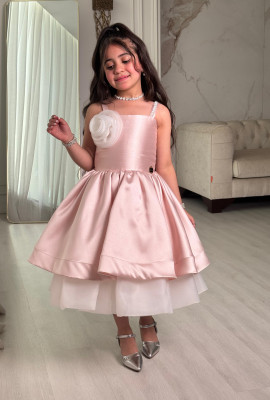 فستان سهرة بناتي منفوش