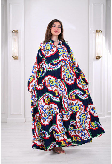 جلابية فضفاضة مزينة بطباعات ملونة 