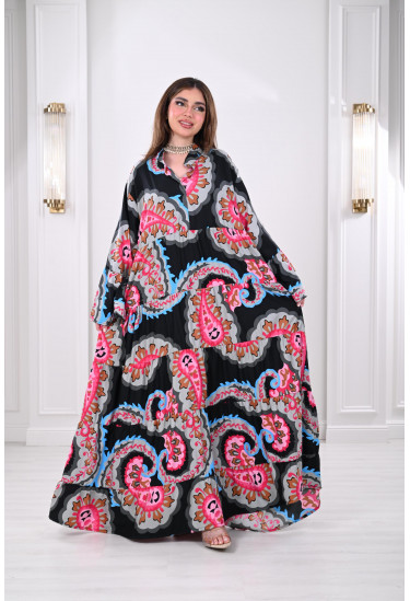 جلابية فضفاضة مزينة بطباعات ملونة 