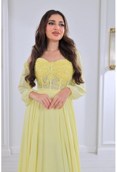 فستان نسائي للسهرات بصدر مطرز فستان نسائي للسهرات بصدر مطرز