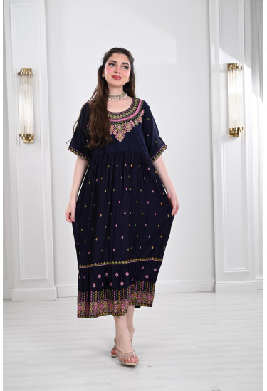 جلابية نسائية طبقات مطرزة جلابية نسائية طبقات مطرزة