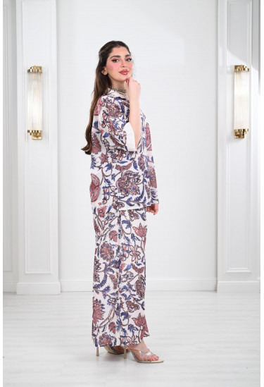 طقم نسائي كاجول بنقوشات من الزهور طقم نسائي كاجول بنقوشات من الزهور