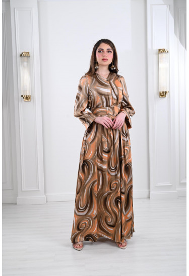 فستان نسائي أنيق بنمط كتل الألوان