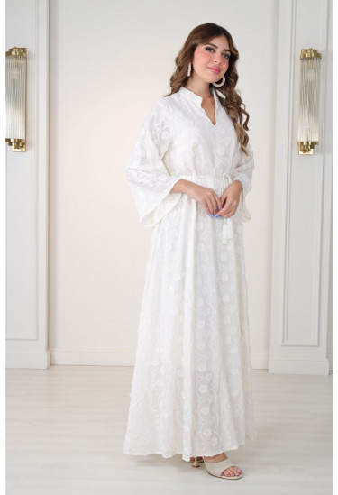 فستان نسائي دانتيل مطرز طويل